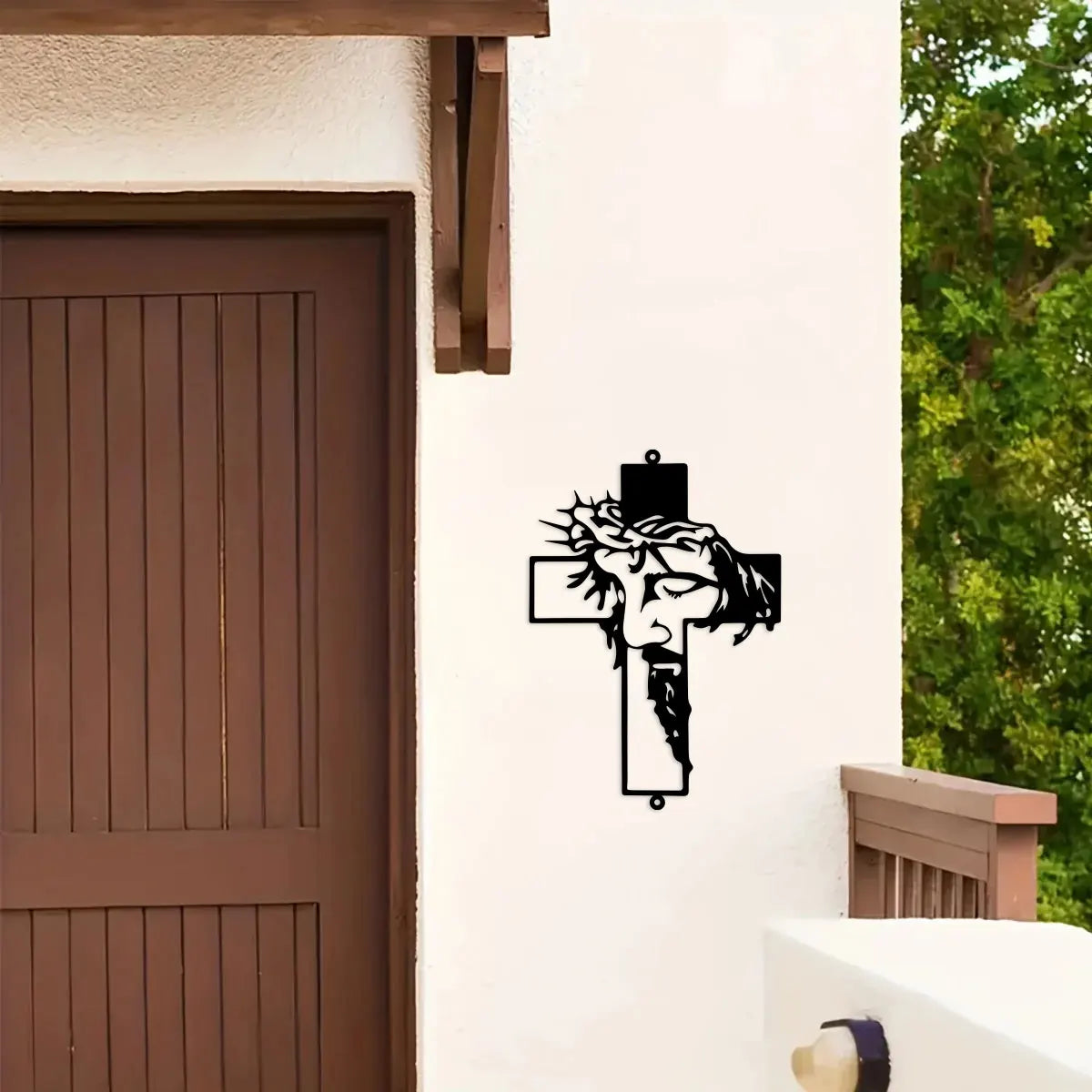 O cruce cu Iisus, pentru liniște și binecuvântare în casa ta